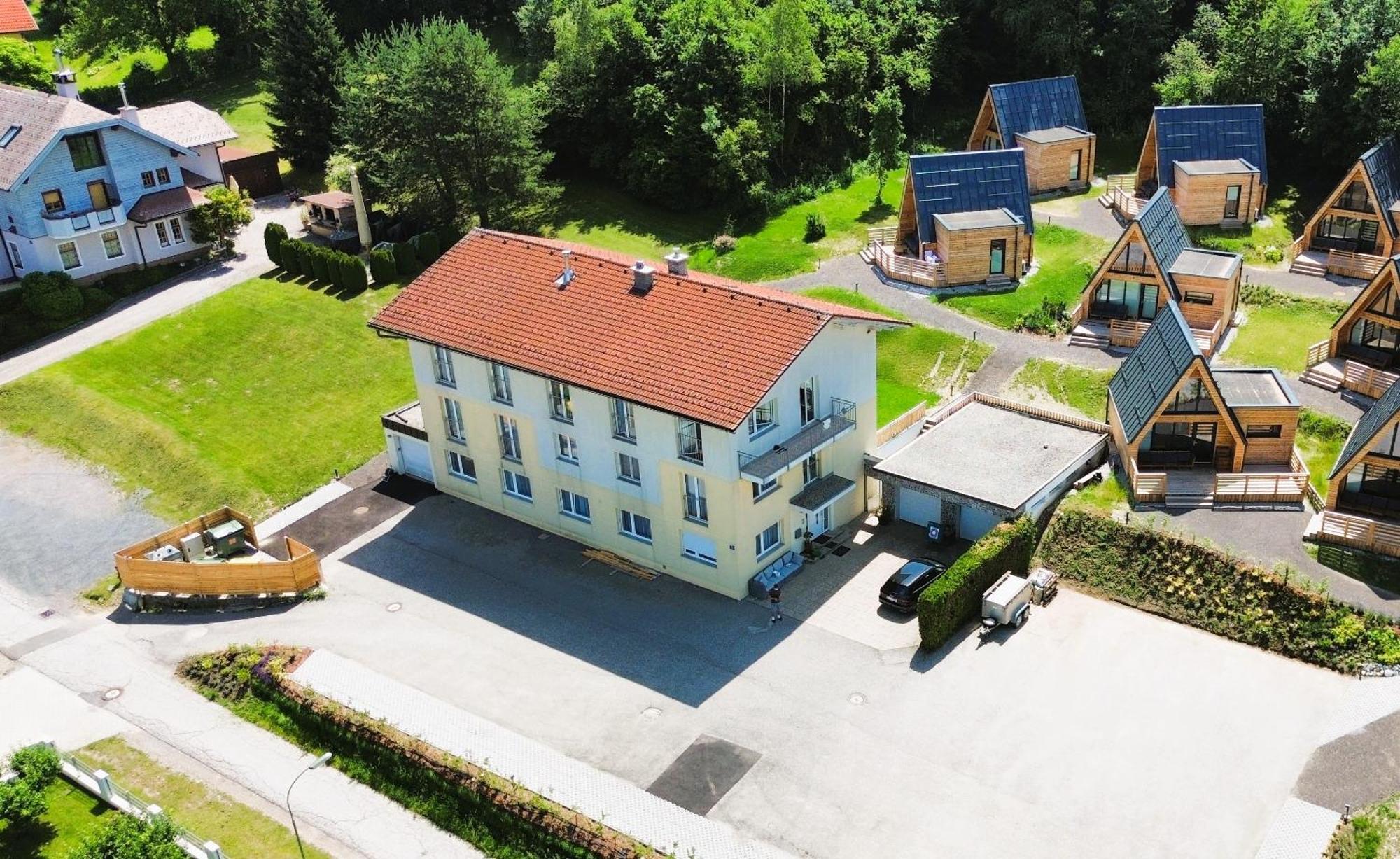 Mountains & Lakes - Chaletdorf & Appartements Villach Eksteriør bilde